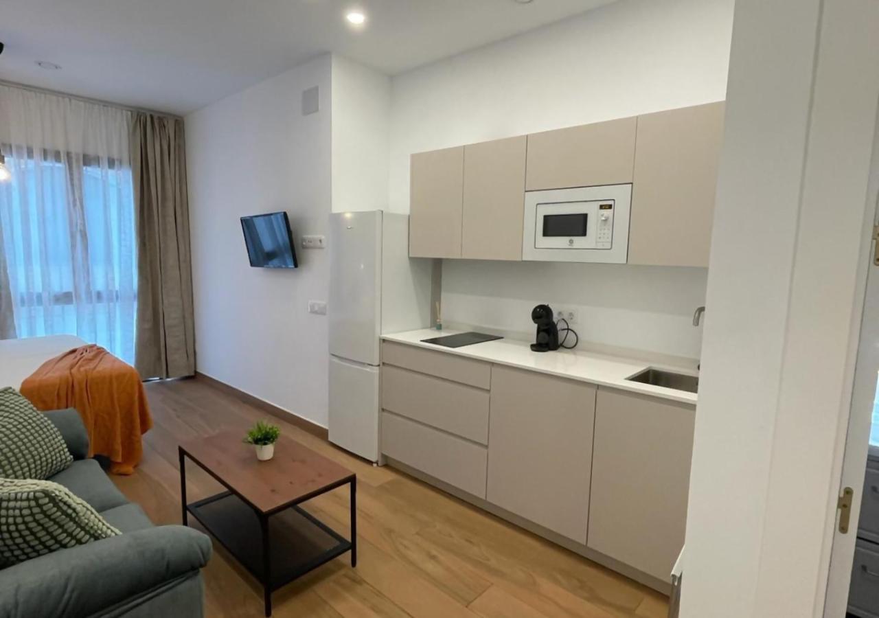 Global Suites Sevilla Bagian luar foto