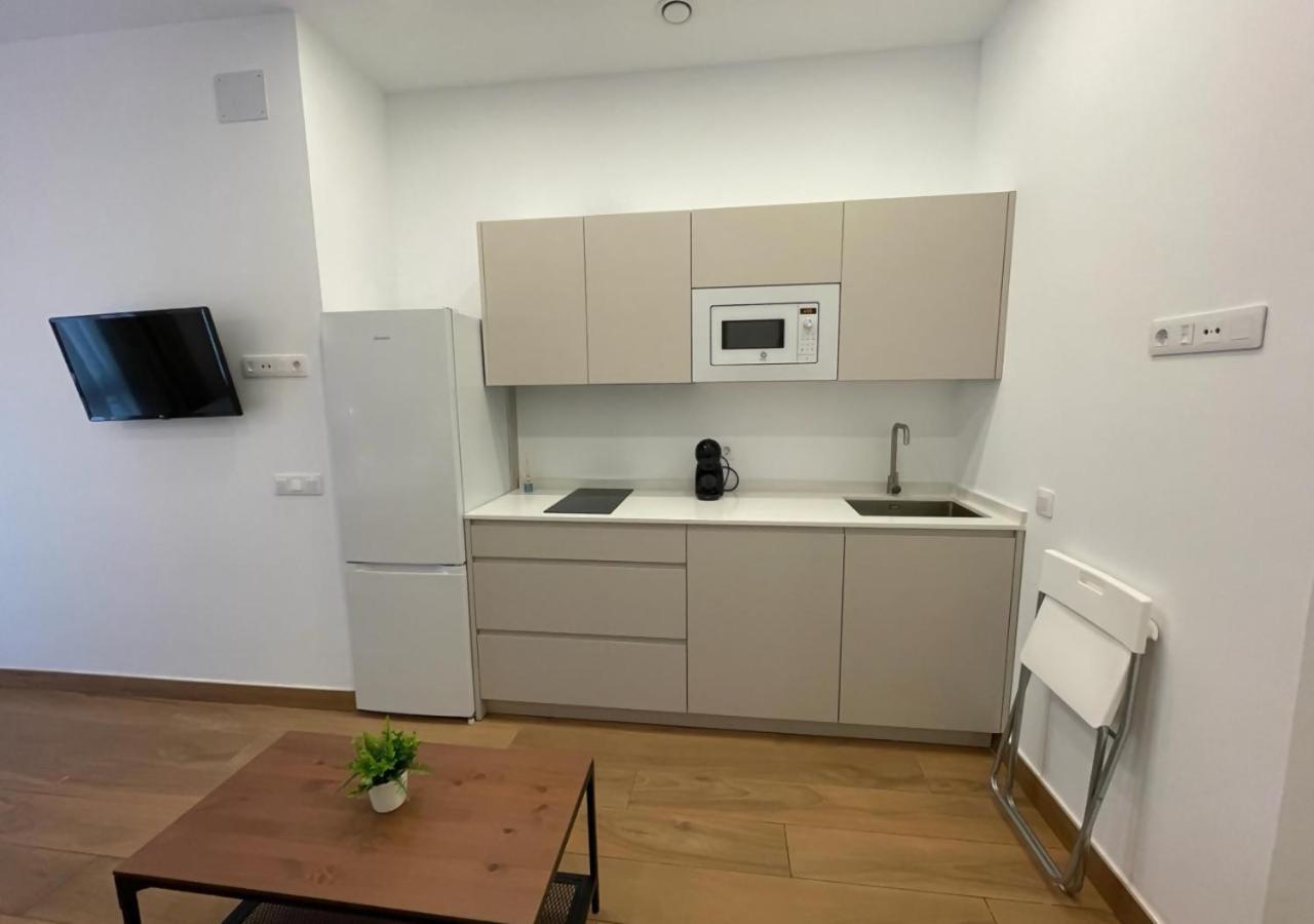Global Suites Sevilla Bagian luar foto
